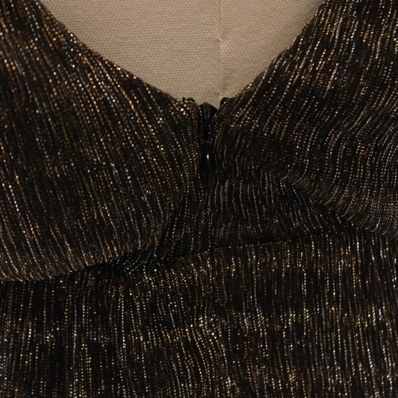 Hutch, Metallic Tiered Gown, Size 0 - Picture 11 of 14